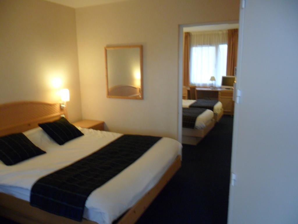Hotel Anjou à L'Océane Angers-Le Mans Verrières-en-Anjou Extérieur photo